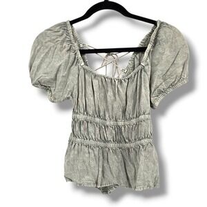 Rebellion Again Gray Puff Sleeve Top Lace Up Back Smocked Waist Women's‎ M